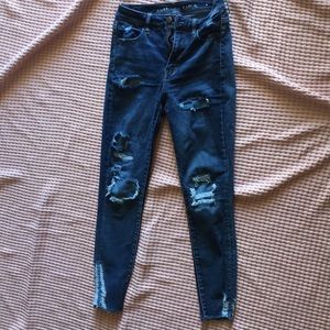 American eagle ripped skinny jeans
